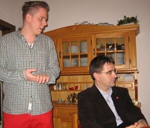 Unser OV Vorsitzender Julian Marx bei der Begrüßung des MdL Dr. Stefan Fulst-Blei